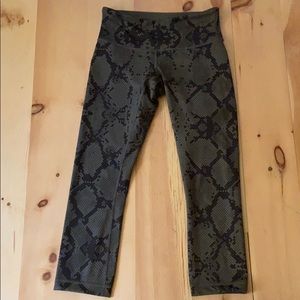 Lulu Lemon crop legging
